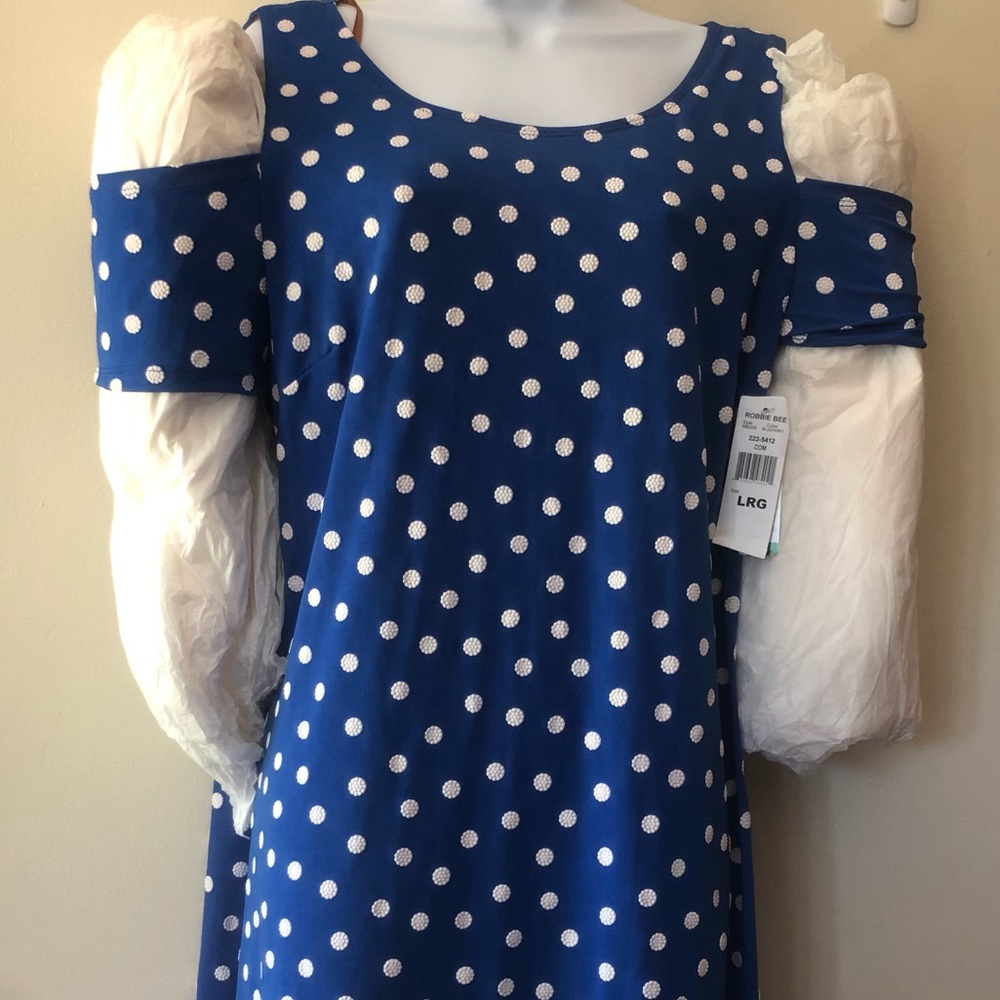 Robbie Bee Blue & White Polka dot shoulder peek dress.  Size L. NWT.